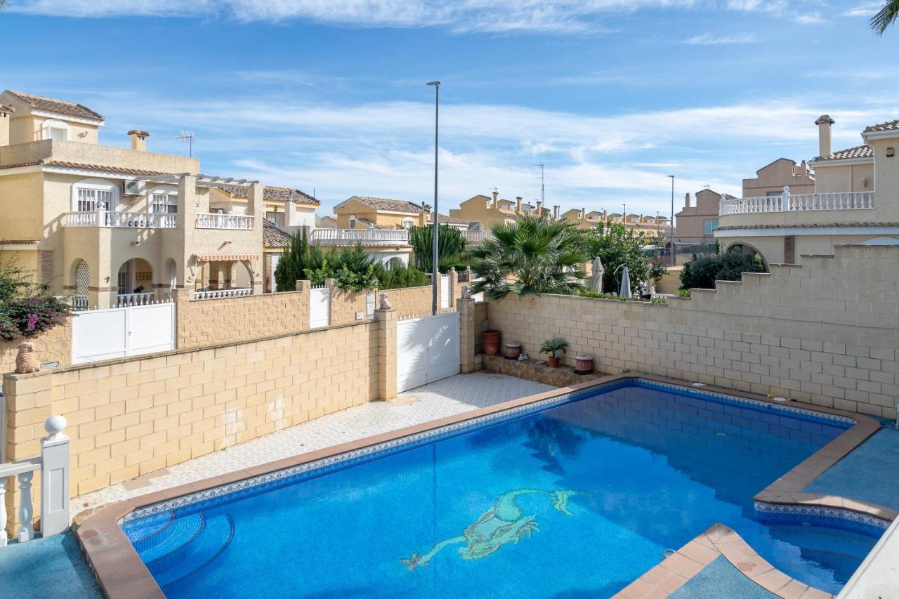 Rr Villa Monforte del Cid Экстерьер фото