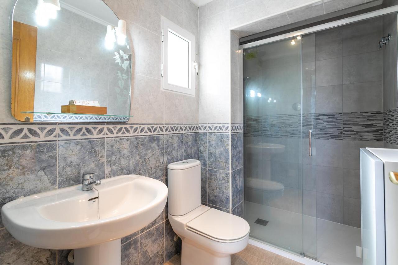 Rr Villa Monforte del Cid Экстерьер фото
